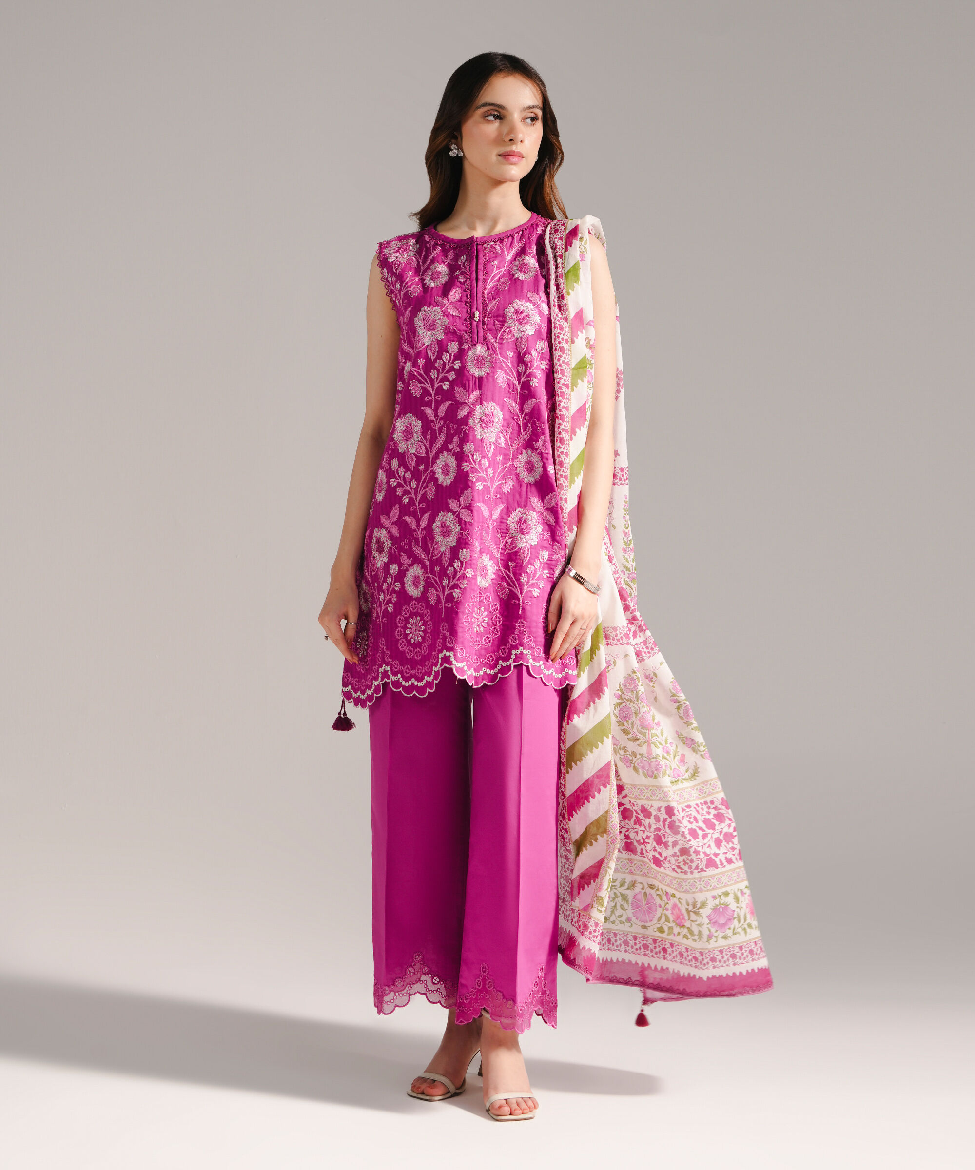 Printed Dupatta P2SCHMV6227D