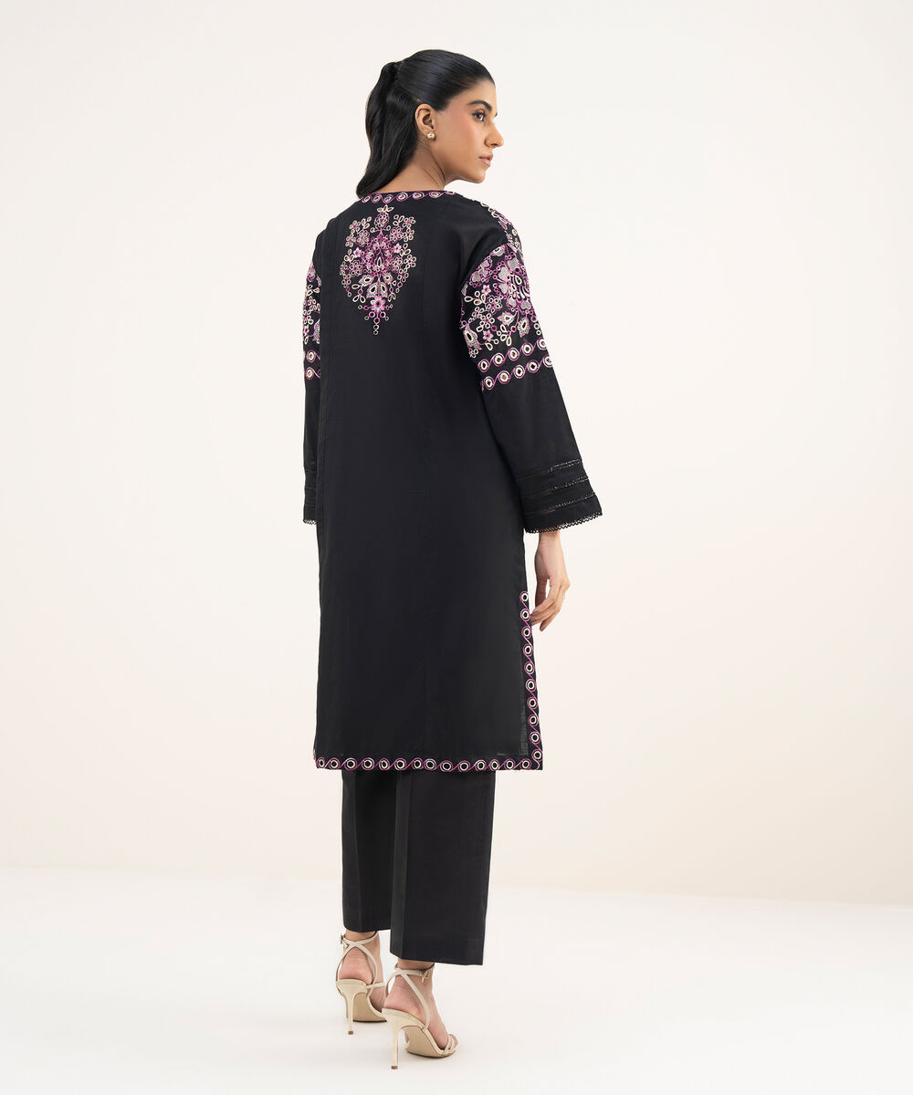 Women's RTW Cross Hatch Black Embroidered A-Line Shirt