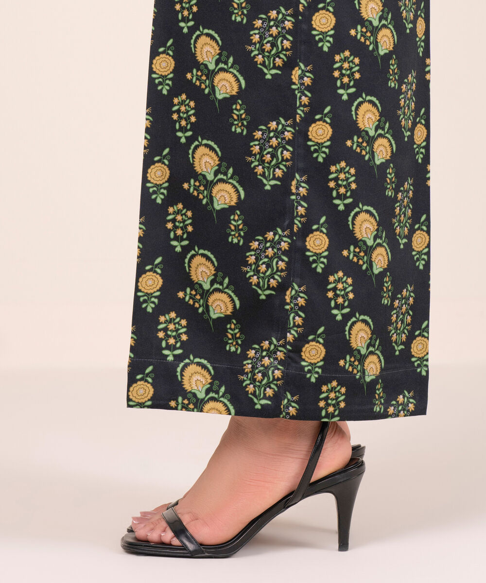 Women's RTW Cambric Printed Black Culottes