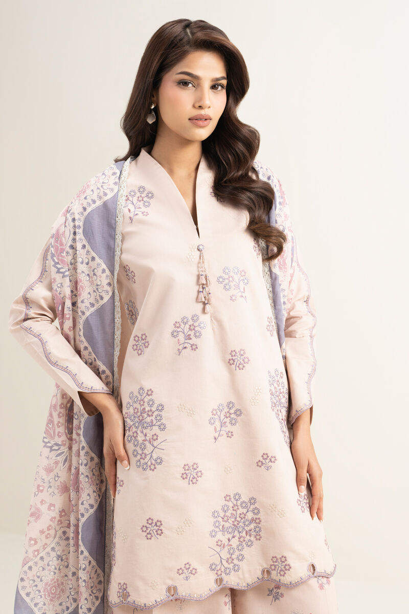 3 Piece - Embroidered Lawn Suit