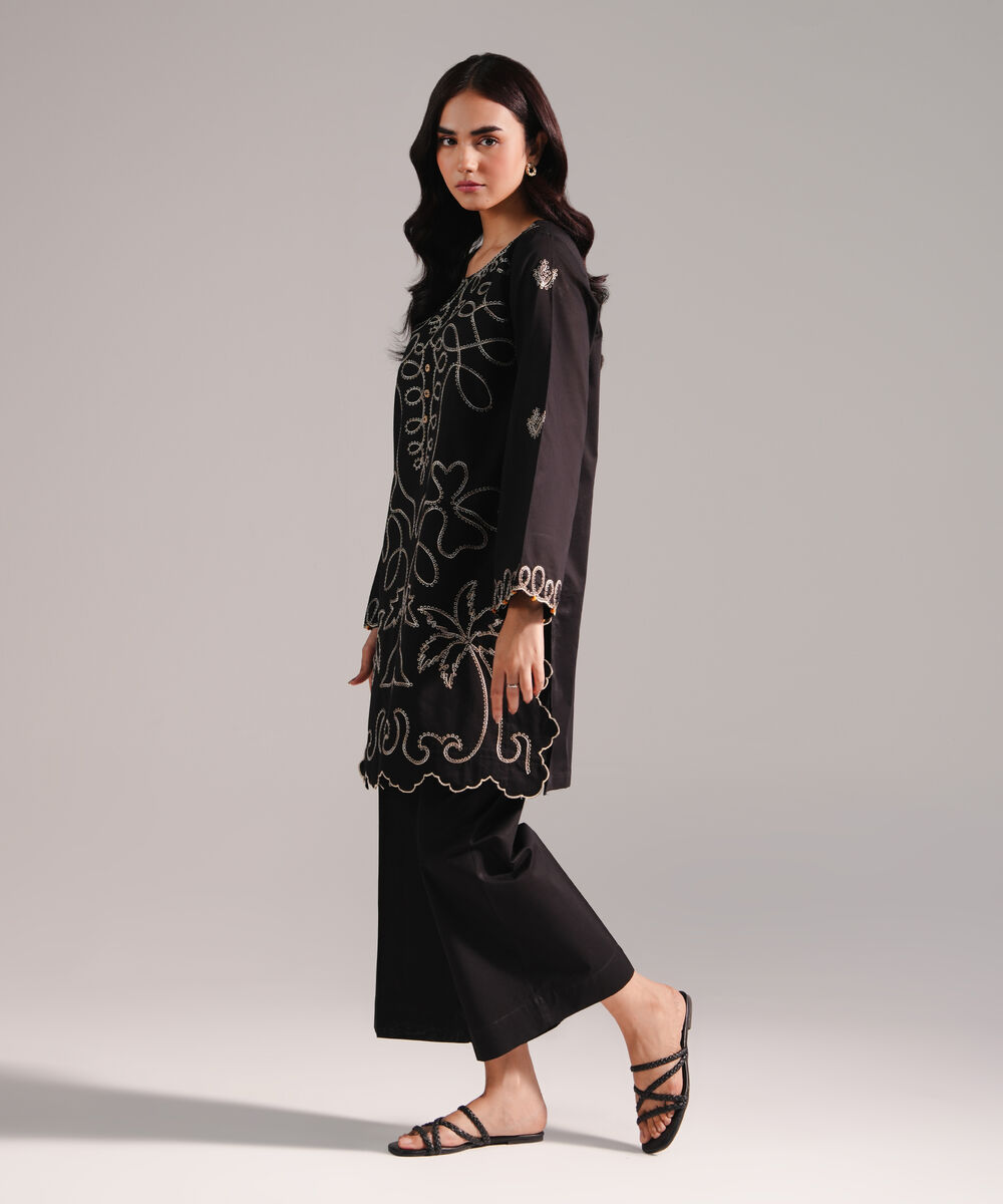Women's RTW Crosshatch Embroidered Black Straight Shirt