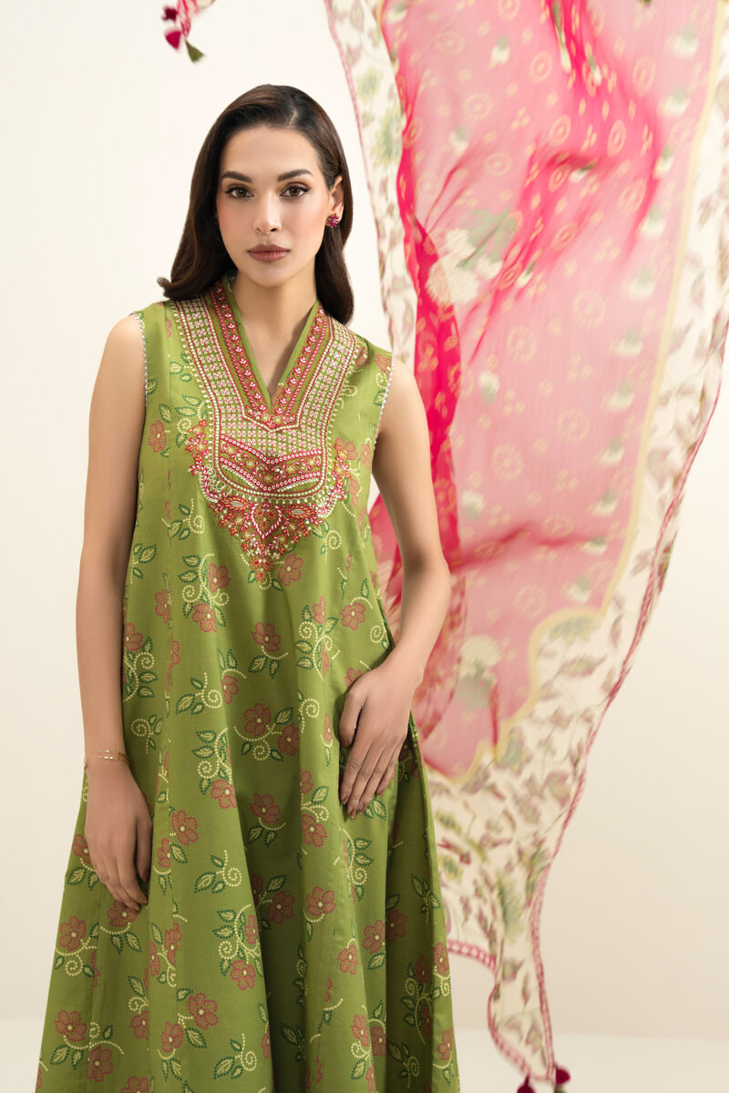 3 Piece - Embroidered Lawn Suit