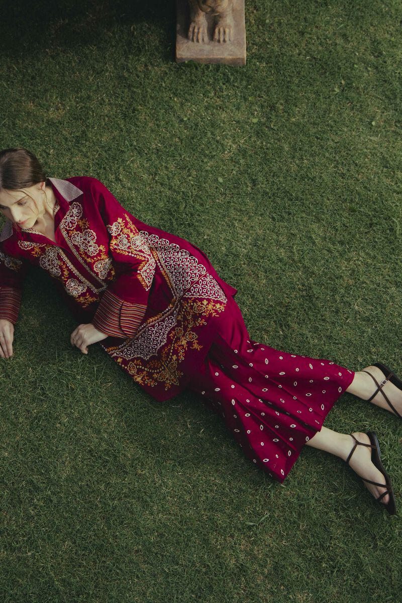 Embroidered Crosshatch Shirt