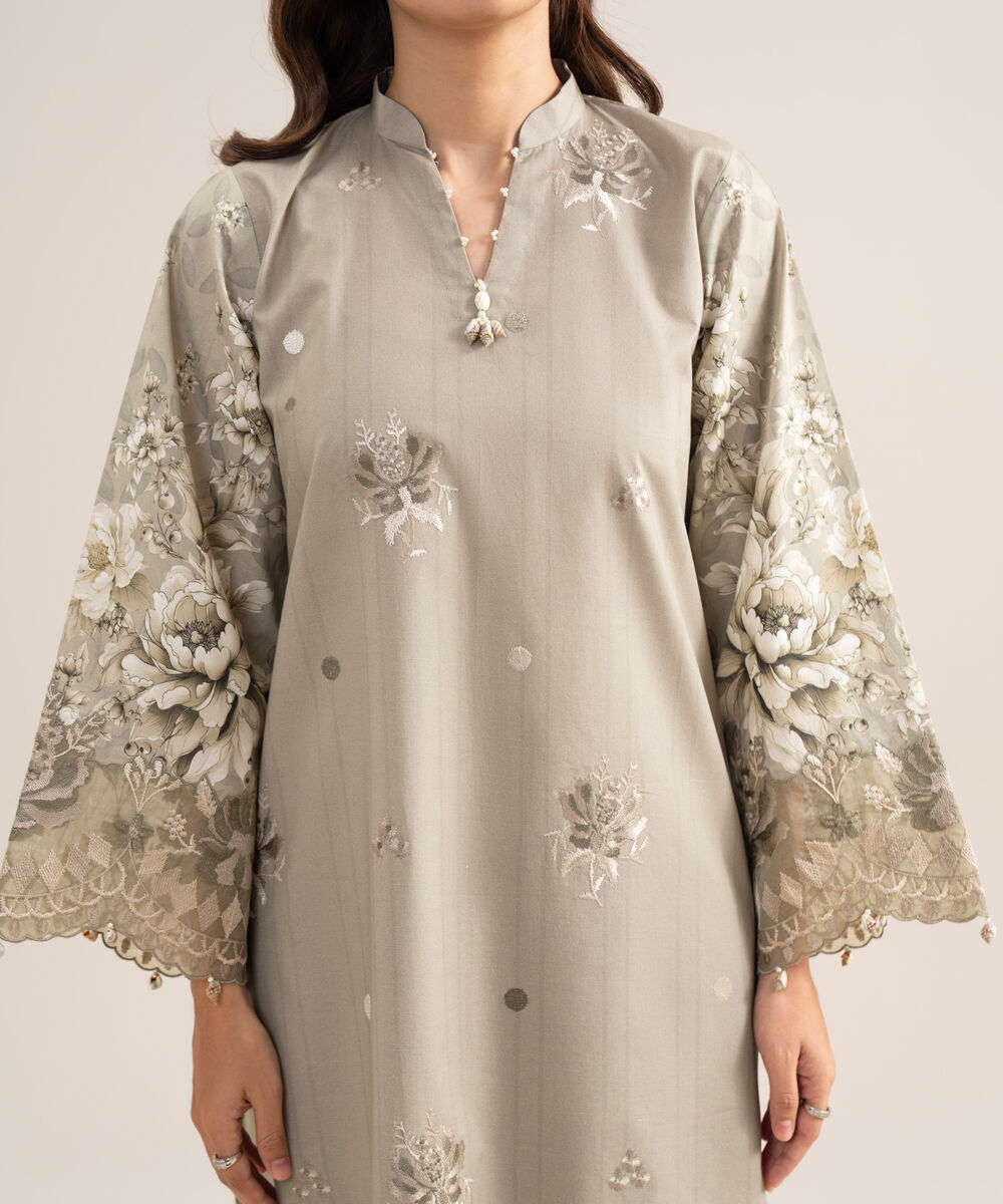 Women's Unstitched Lawn Embroidered Light Grey  3 Piece Suit