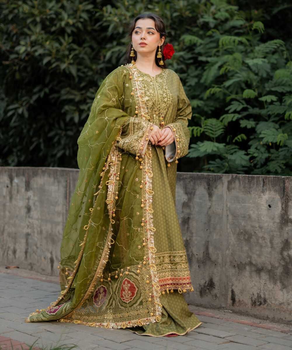 Women's Unstitched Printed Blended Grip Silk Green 3 Piece Suit