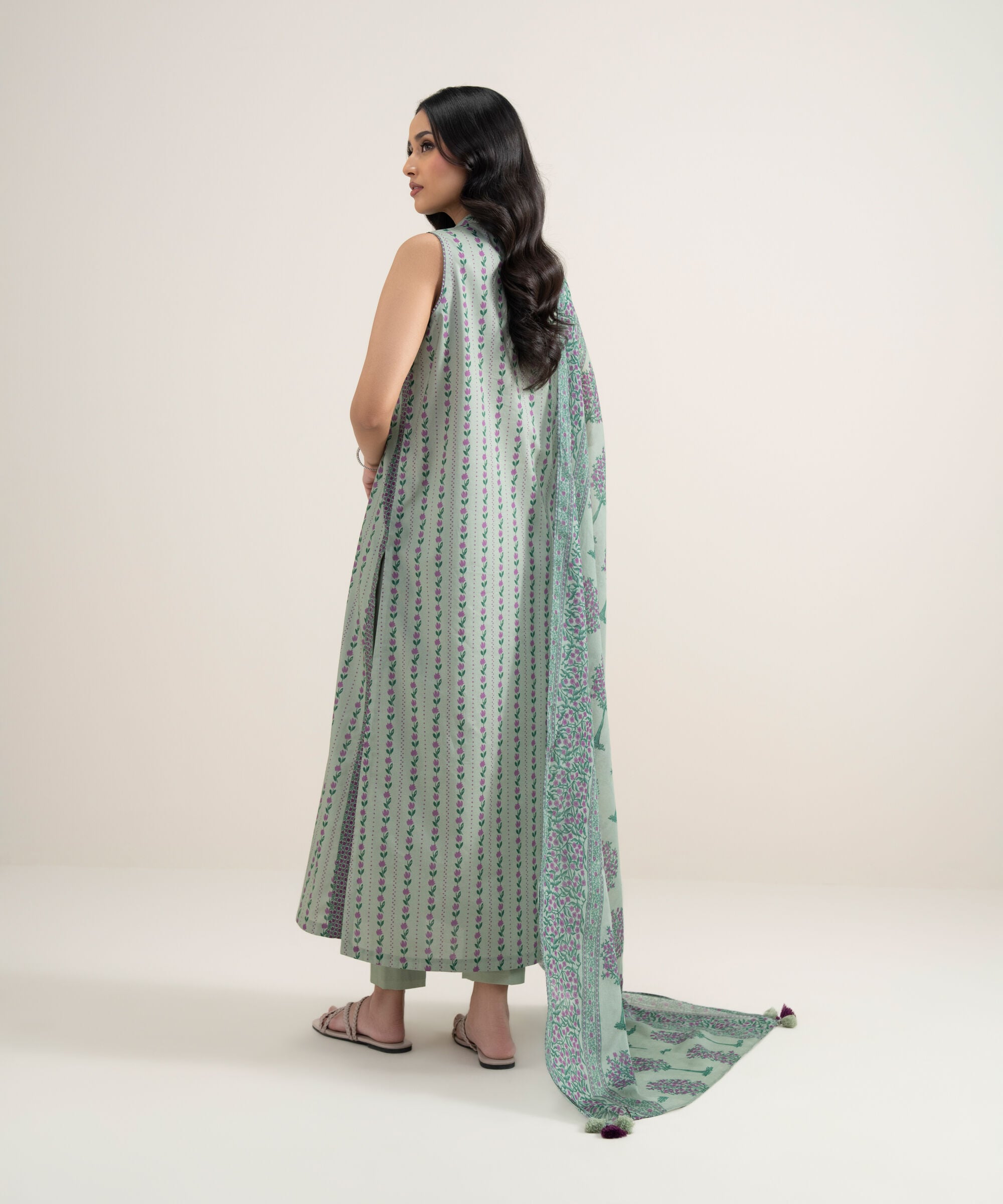 Unstitched 3 PC U3PDDS26V565