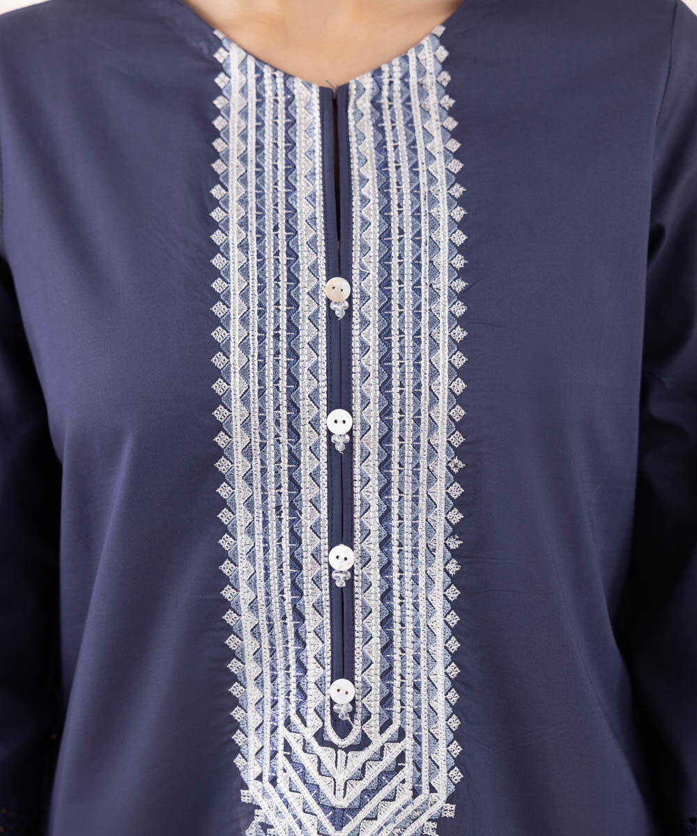 Women's RTW Cross Hatch Blue Embroidered A-Line Shirt