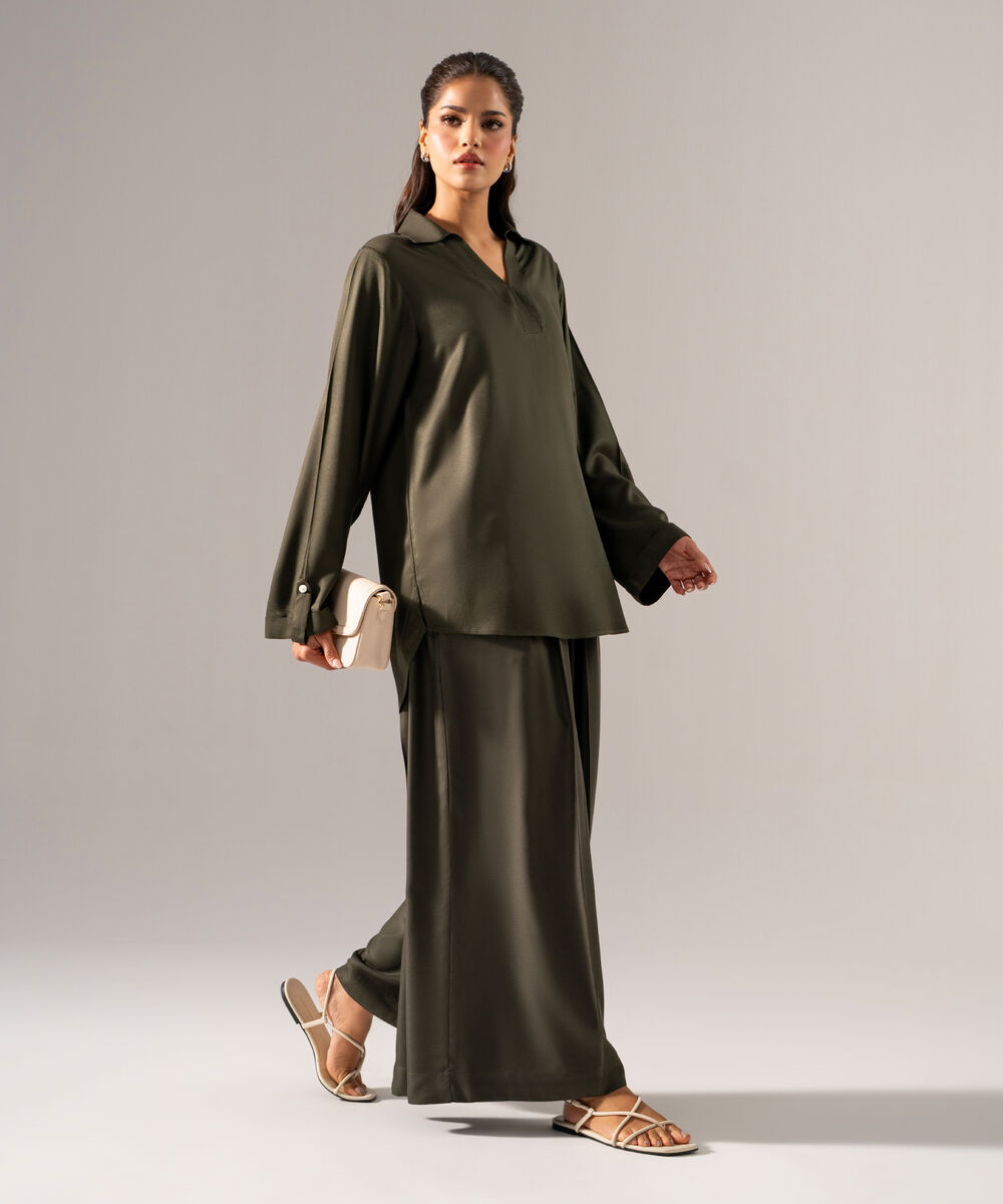 Women's RTW Bedford Solid Green 2 Piece Suit