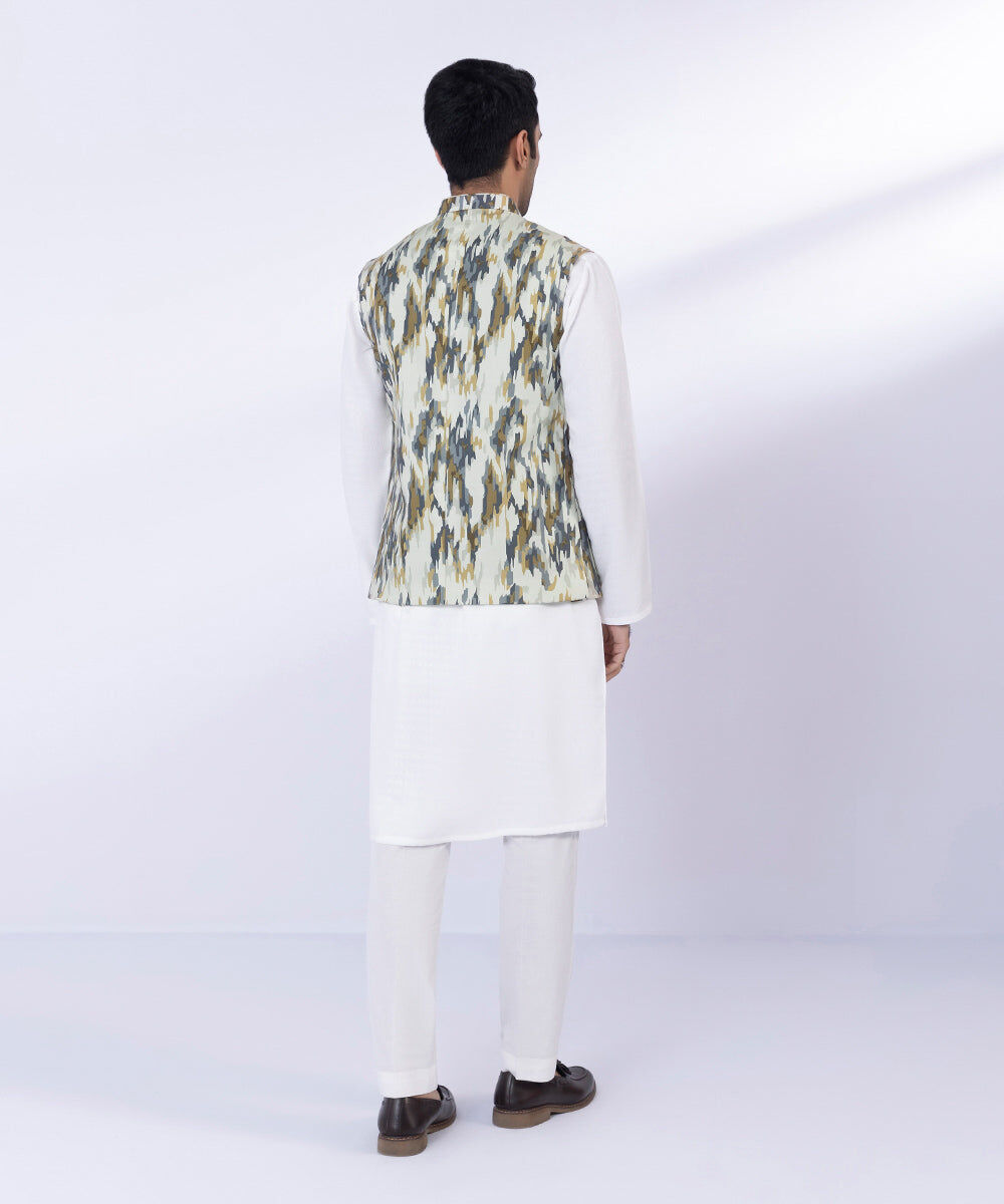 Man - Multi Embroidered Waistcoat