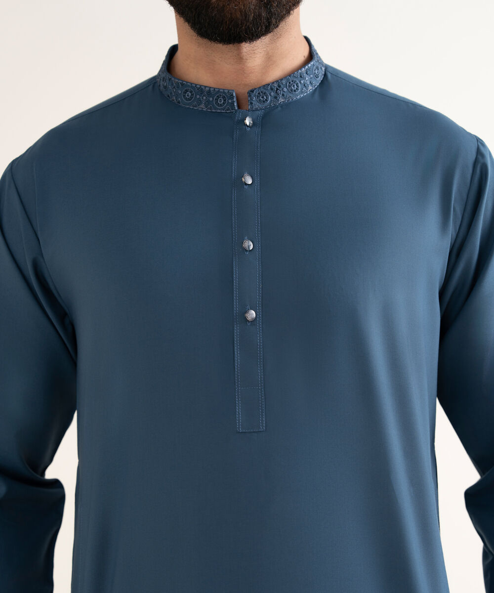 Men's Wash & Wear Embroidered Blue Kurta Shalwar