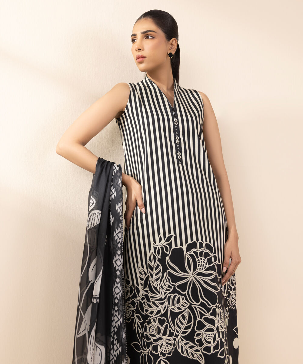 Women's Unstitched Lawn Printed Black 3 Piece Suit