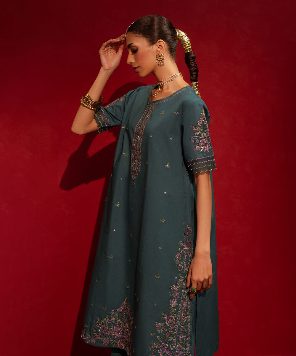 Women's Unstitched Lawn Green Embroidered 3 Piece Suit