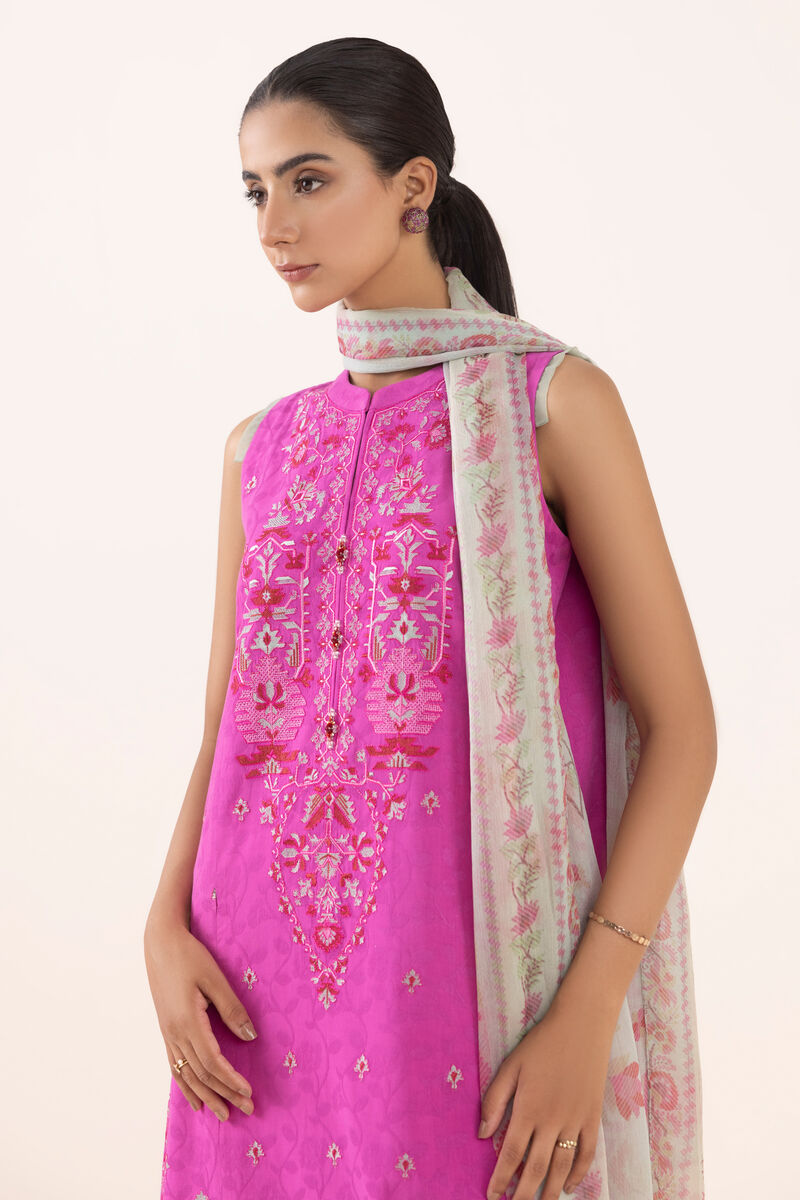 3 Piece - Embroidered Jacquard Suit