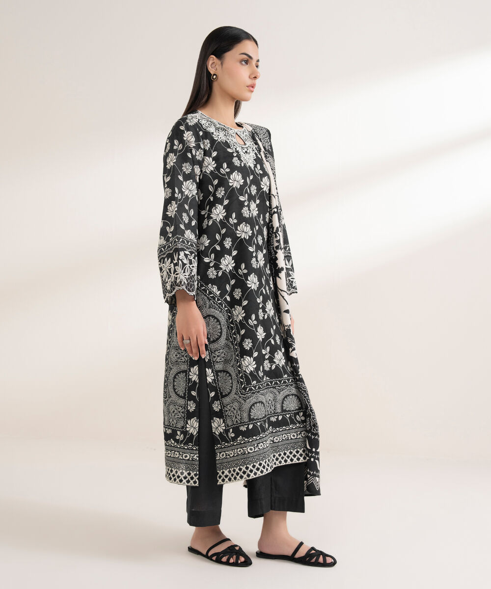 Women's RTW Khaddar Embroidered Black 3 Piece Suit