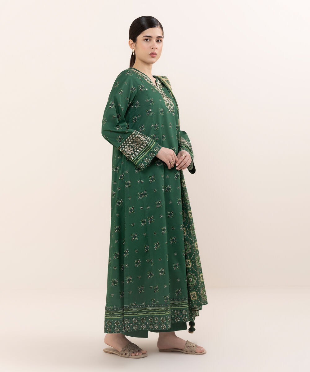 Women's Unstitched Lawn Embroidered Green 3 Piece Suit