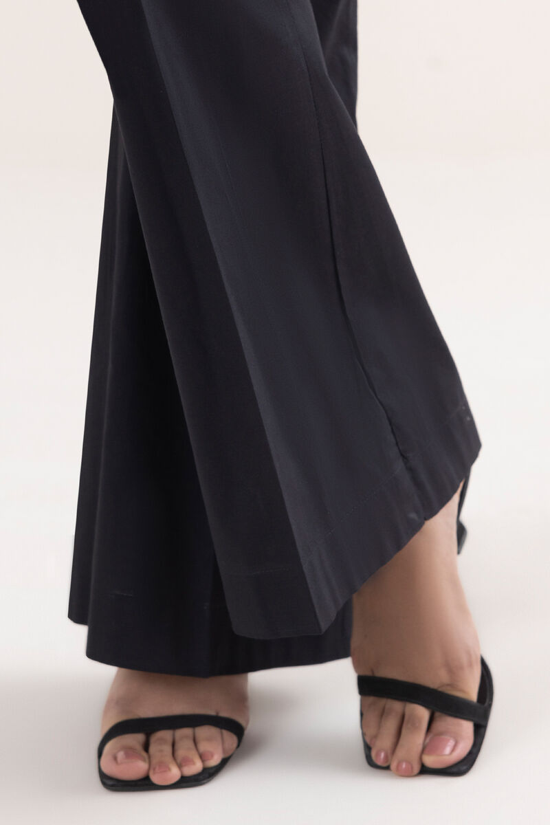 Khaddar Boot-cut Pants
