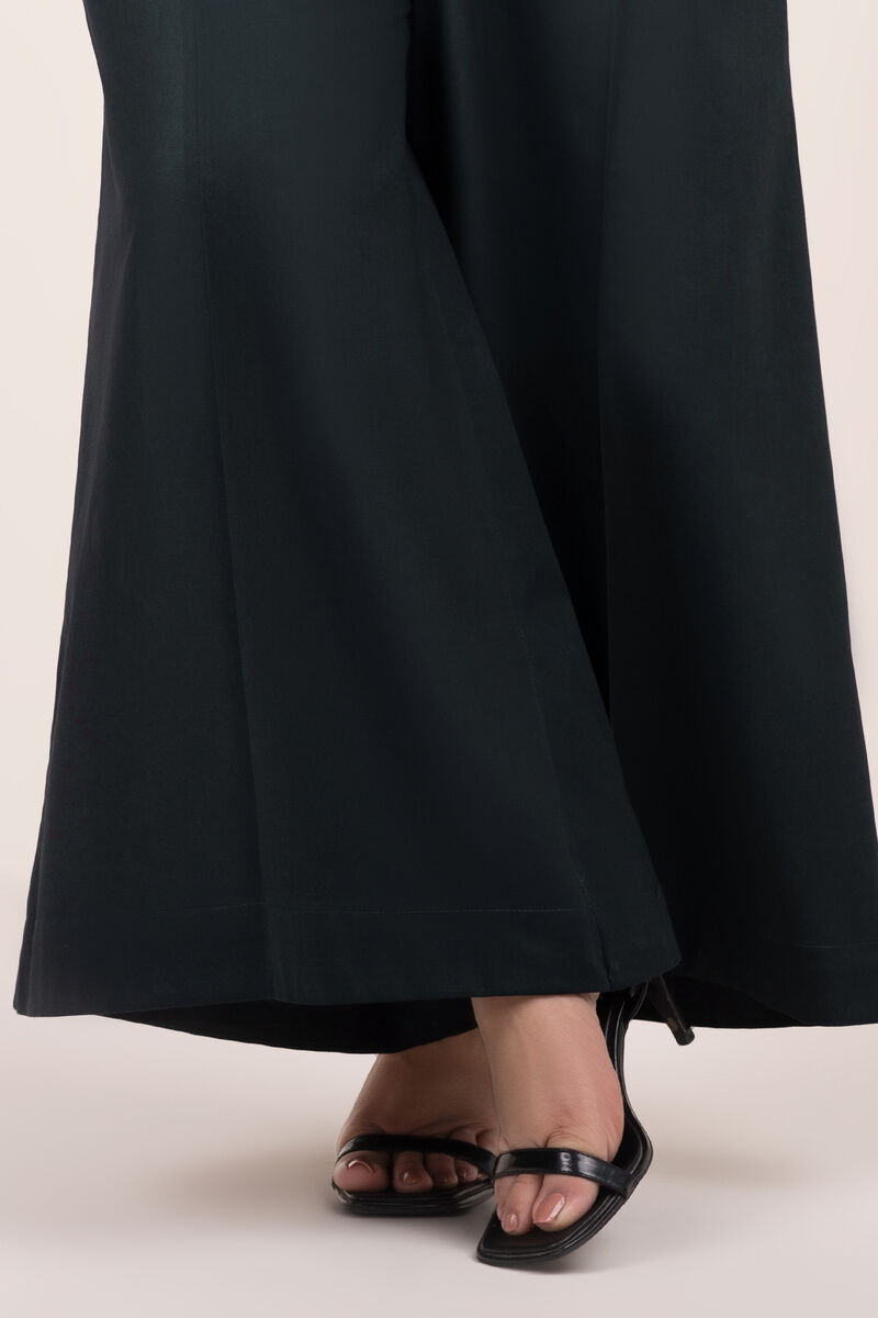 Solid Lawn Flared Pants