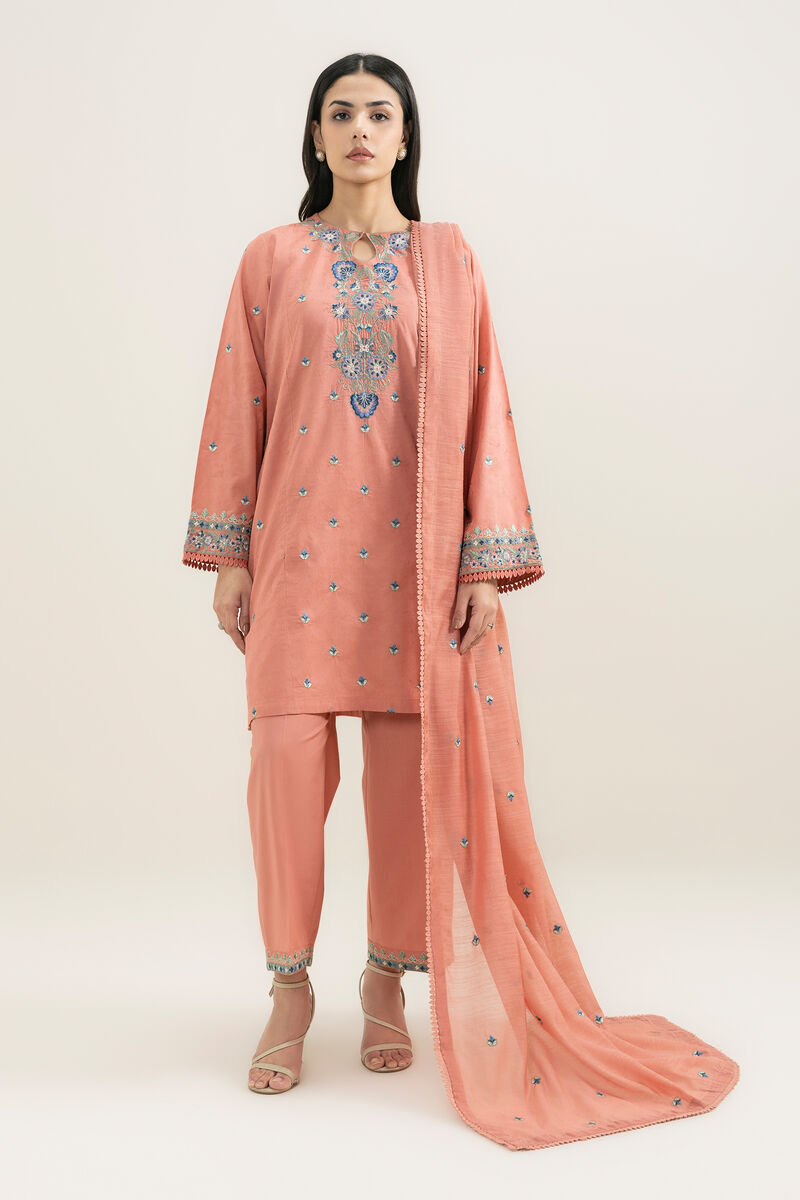 Embroidered Manaar Dupatta