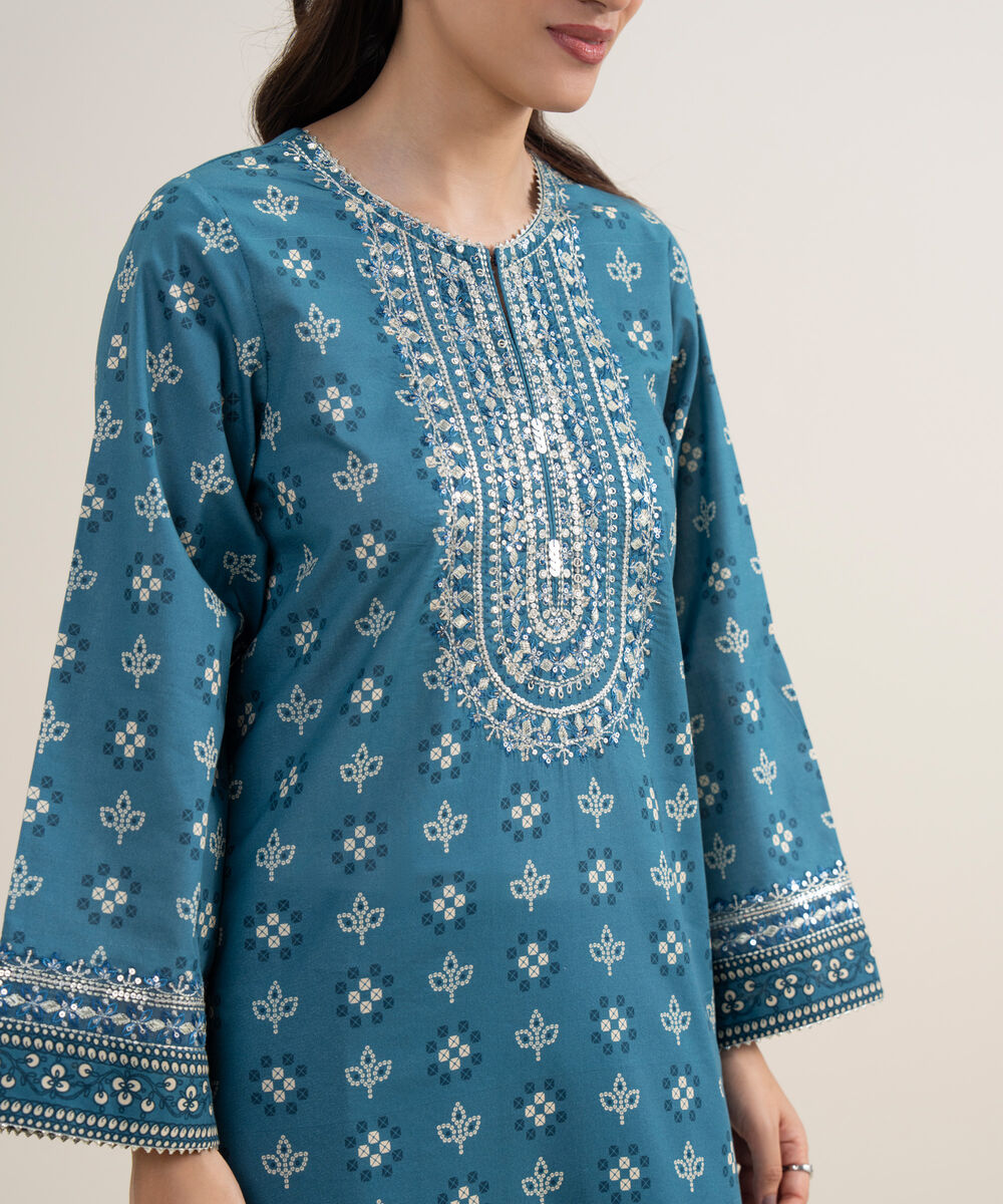 Women's Unstitched Lawn Embroidered Teal Dark 3 Piece Suit