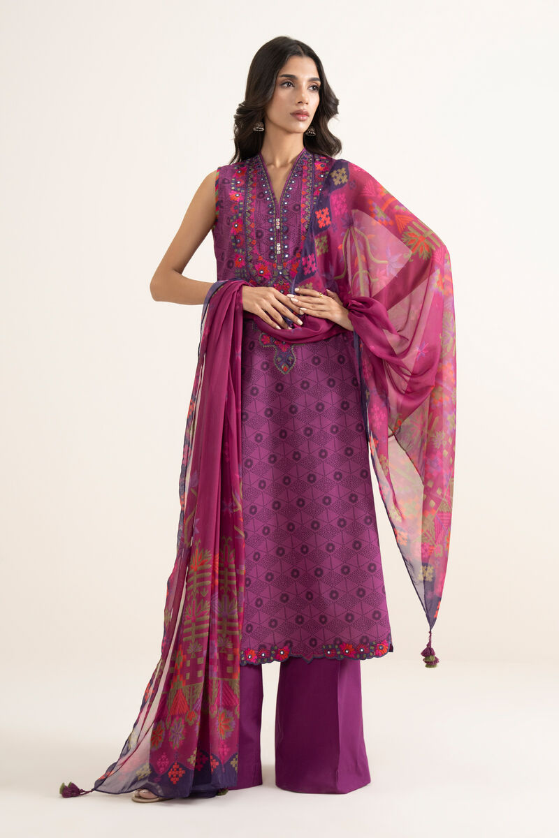 3 Piece - Embroidered Lawn Suit