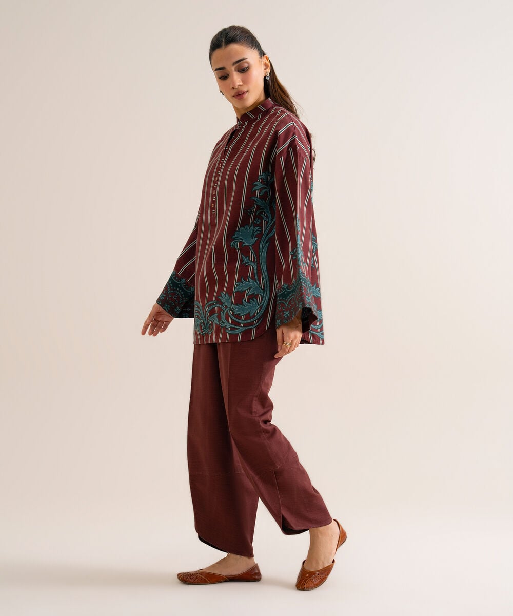 Women's Unstitched Premium Khaddar Printed Maroon 2 Piece Suit
