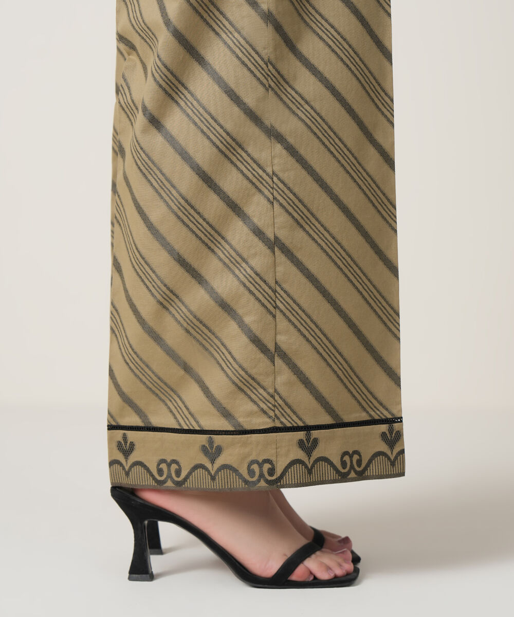 Women's RTW Extra Weft Jacquard Beige Solid Trousers