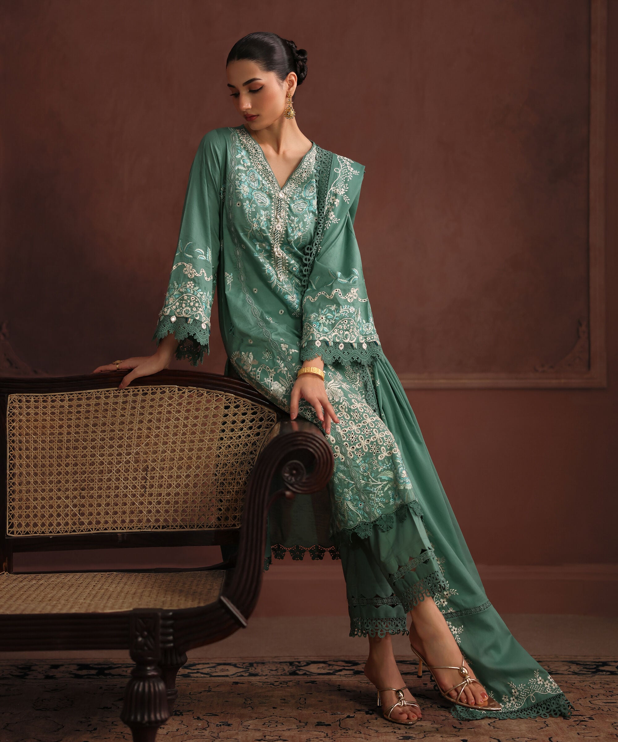 Retail Price: 25,990/-PKR