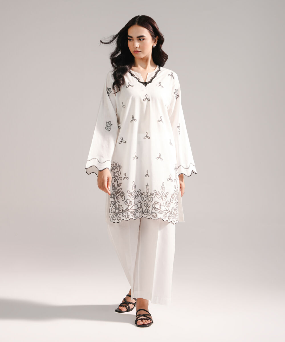 Women's RTW Cross Hatch Embroidered White Straight Shirt