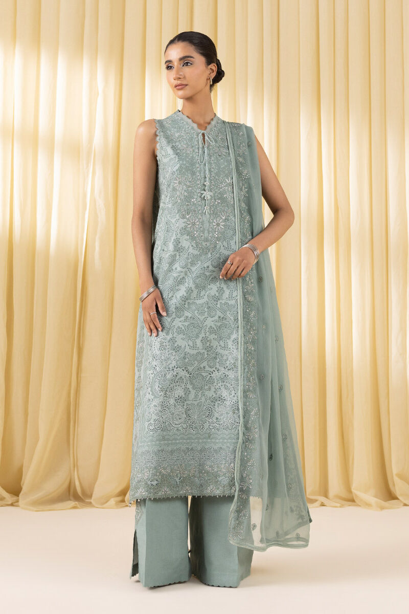 3 Piece - Embroidered Lawn Suit