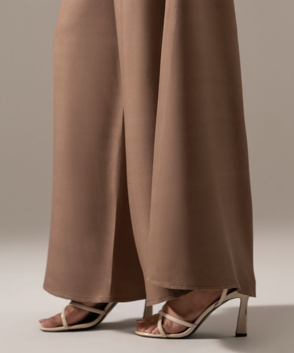 Women's RTW Bedford Solid Dark Beige Flared Pants