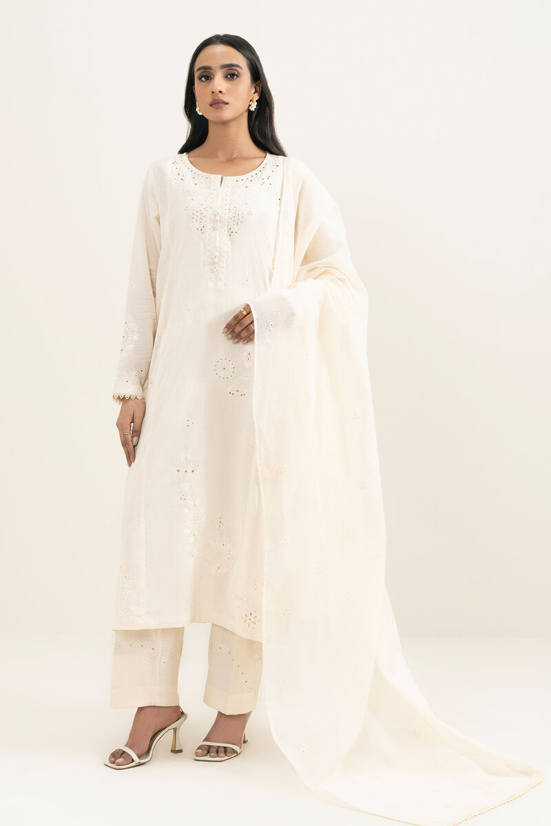 Embroidered Karandi Dupatta