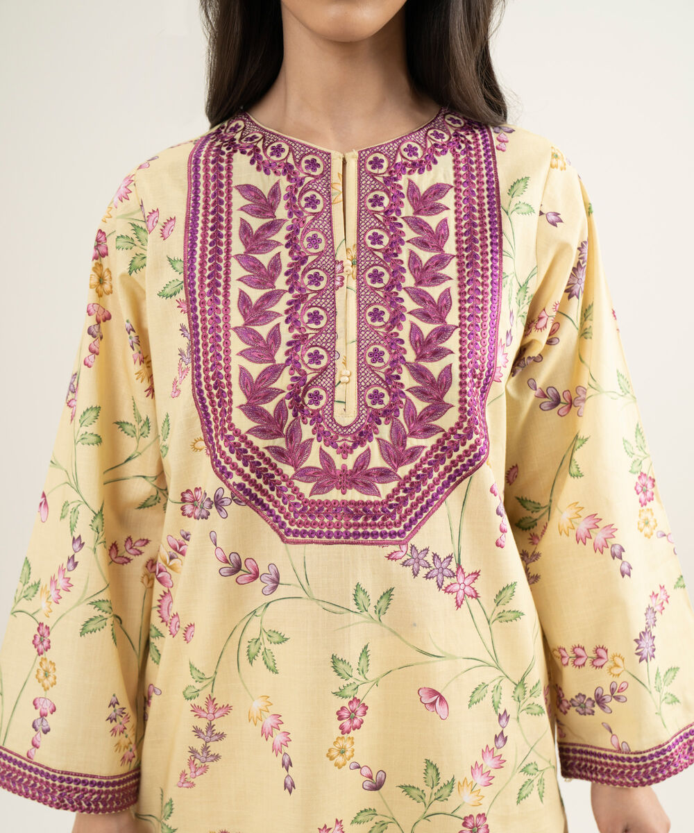 Women's RTW Crosshatch Embroidered Yellow Straight Shirt