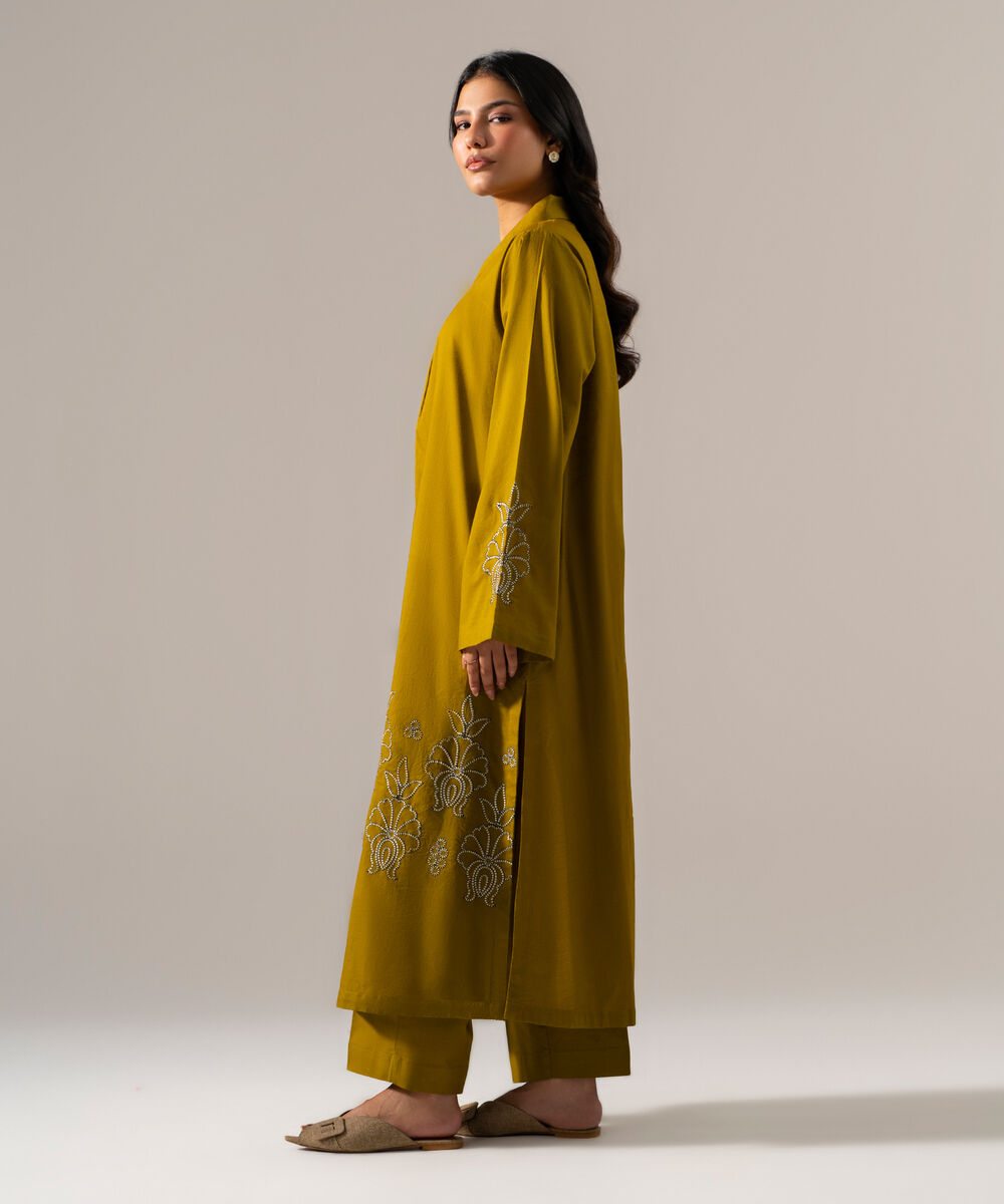 Women's RTW Cross Hatch Solid Embroidered Green Straight Shirt