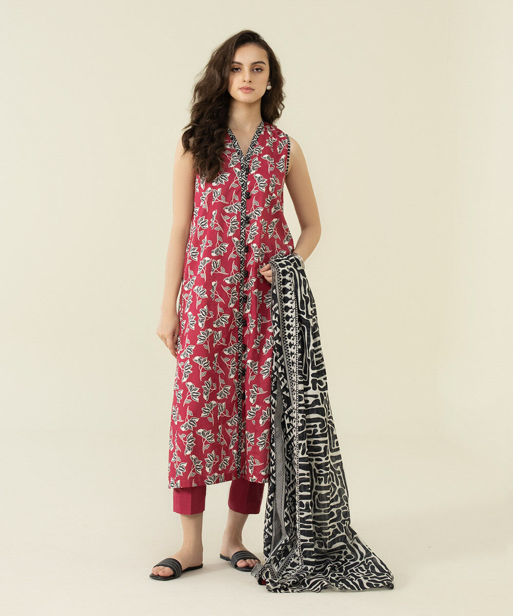 Unstitched Lawn 0U2DDY23V413 Sapphire PK