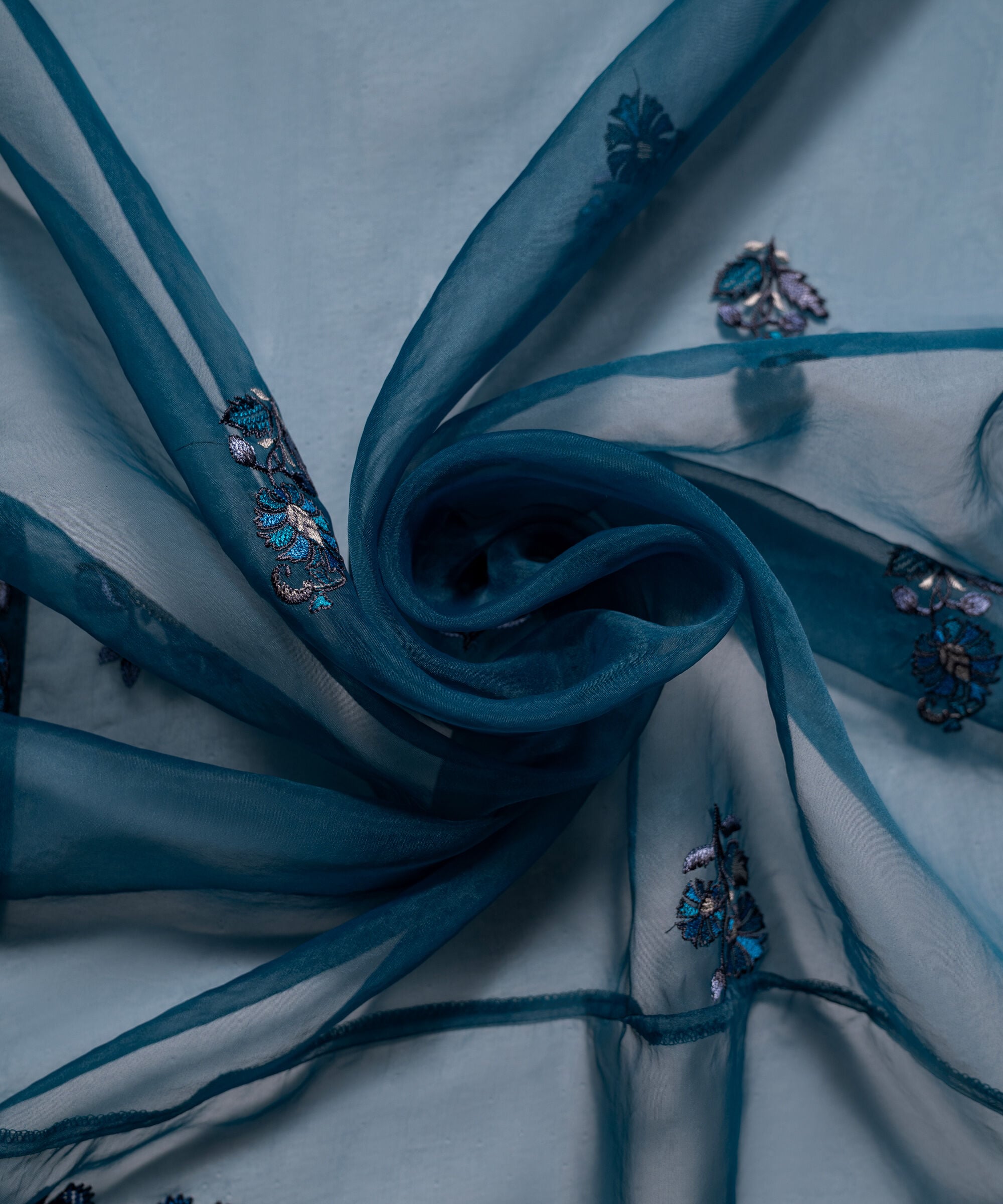 Organza Dupatta PRS26MV6199D