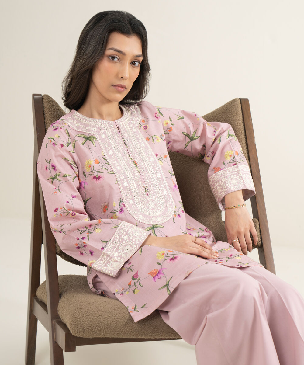 Women's RTW Crosshatch Embroidered Pink Straight Shirt