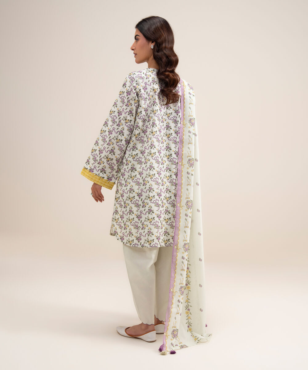 Women's Unstitched Lawn Printed Off White 3 Piece Suit