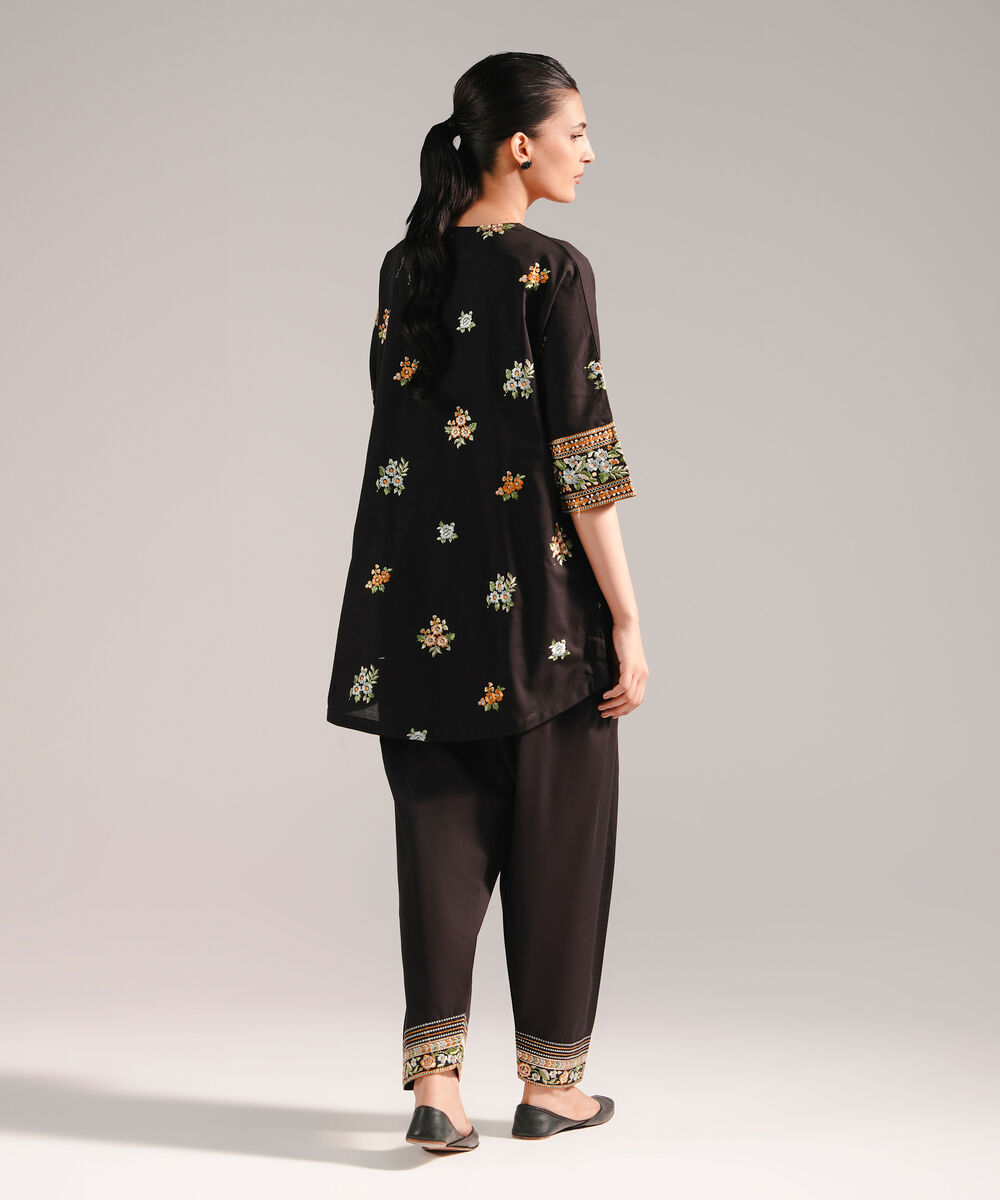 Women's RTW Slub Lawn Embroidered Black 2 Piece Suit