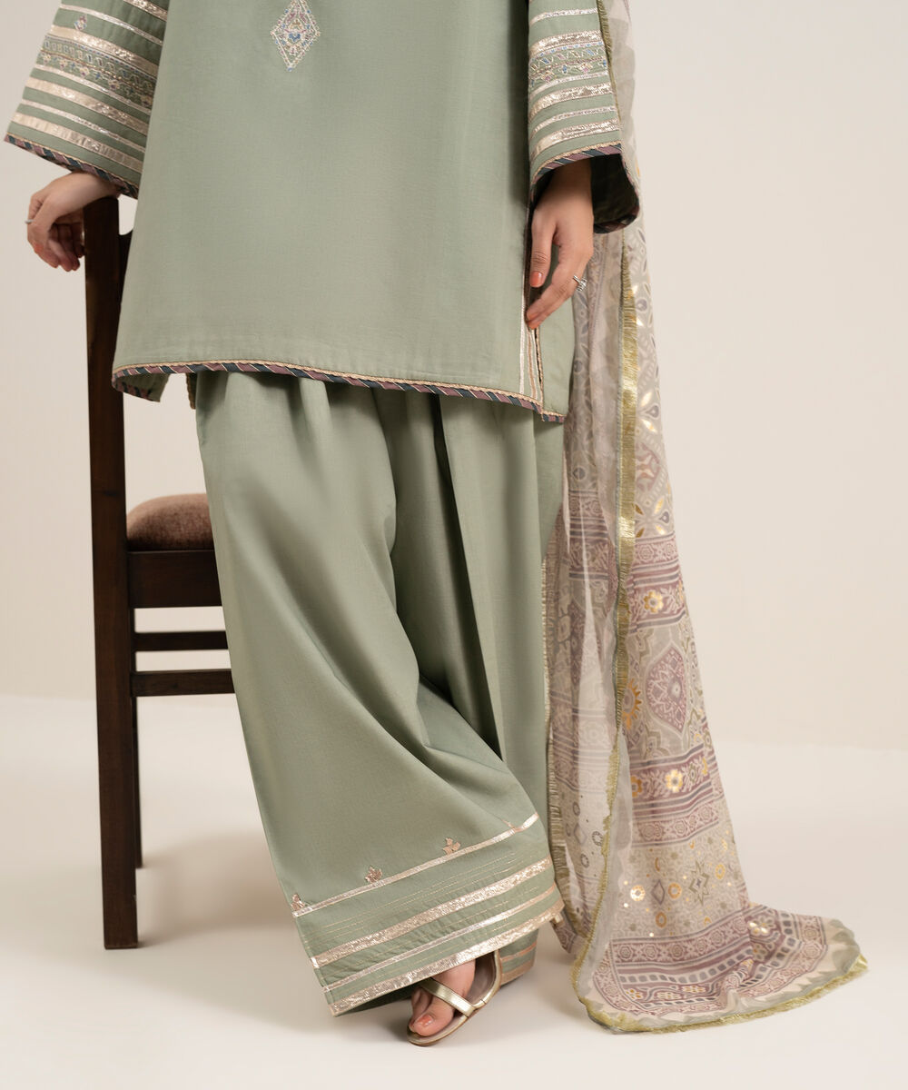 Women's Unstitched Lawn Embroidered Green 3 Piece Suit