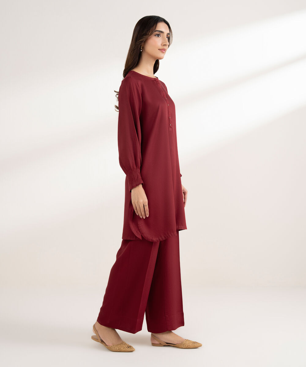 Women's RTW Bedford Solid Straight Red Shirt