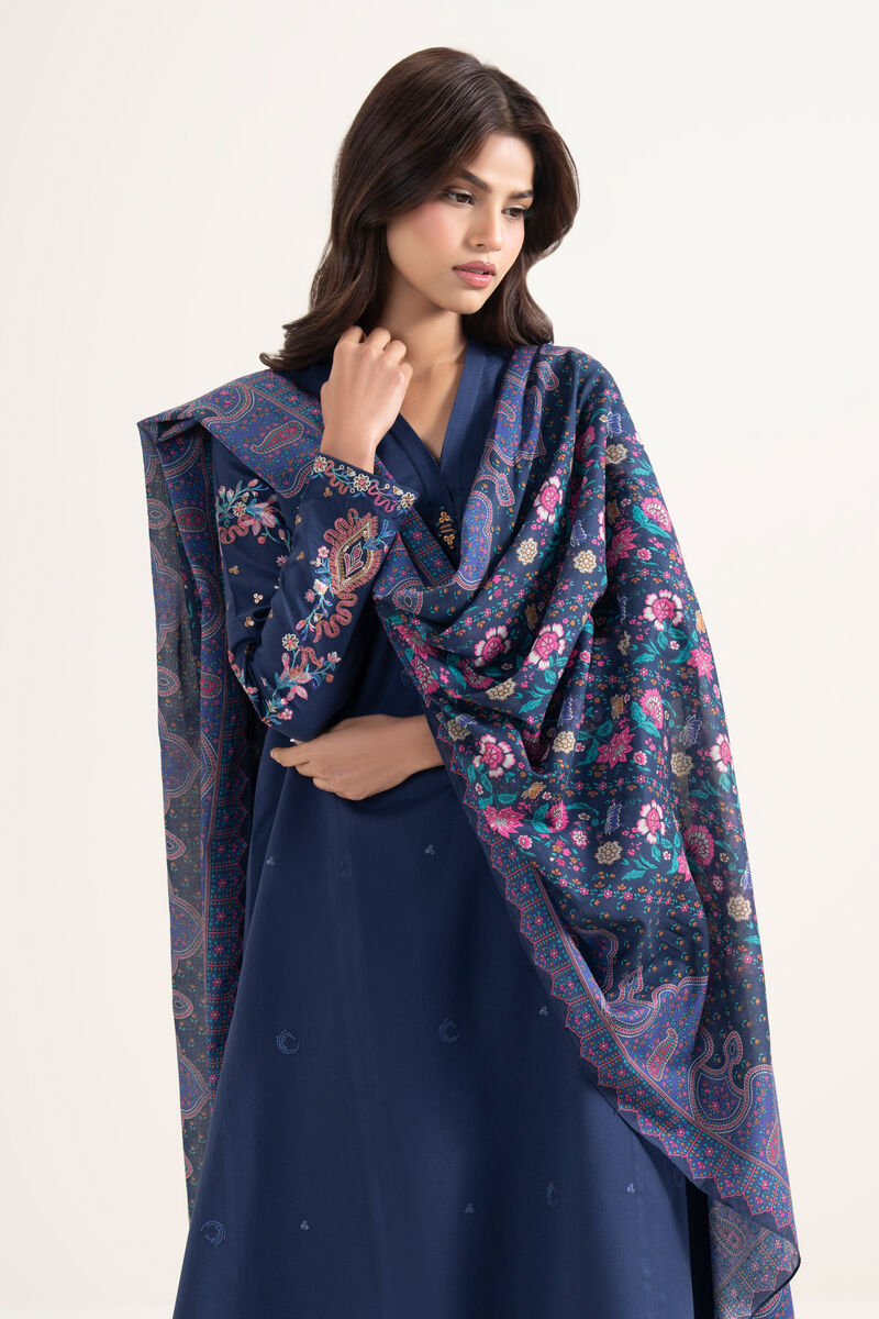 3 Piece - Embroidered Lawn Suit