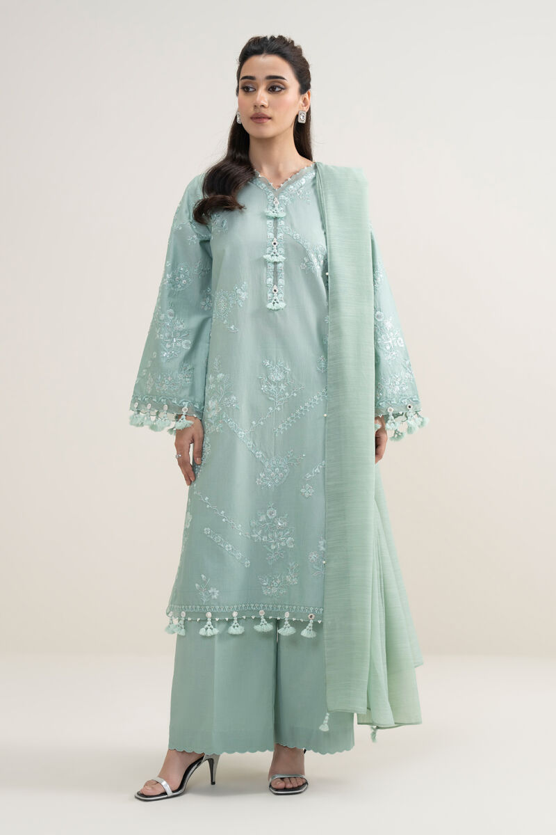 3 Piece - Embroidered Lawn Suit