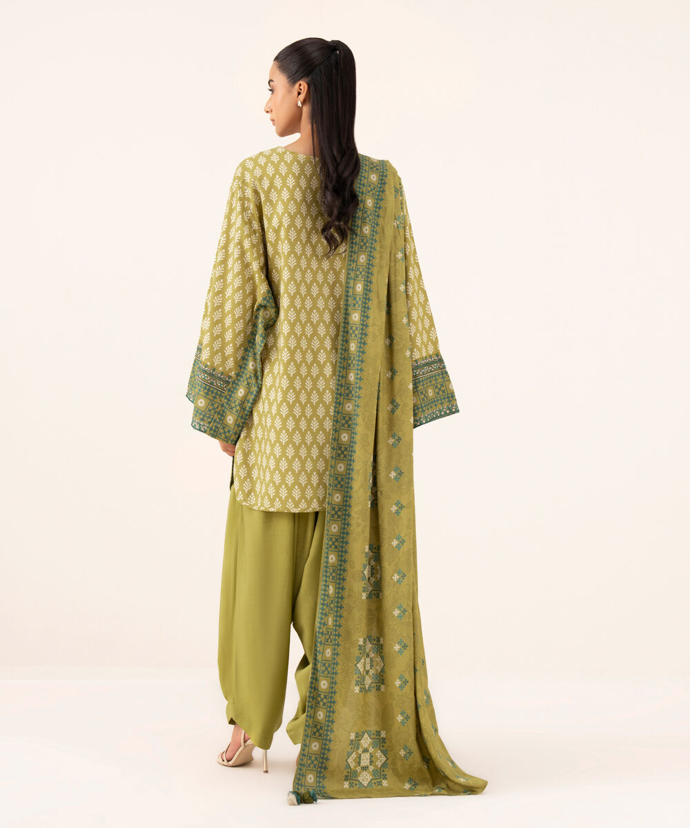 Women's Unstitched Linen Embroidered Green 3 Piece Suit