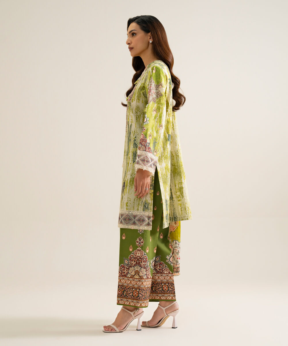 Women's Unstitched Blended Chiffon Printed Green & Off White 3 Piece Suit
