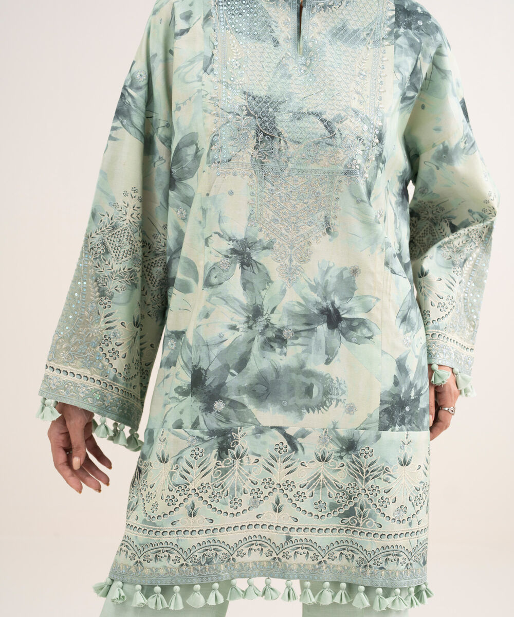 Women's Unstitched Raw Silk Embroidered Green 3 Piece Suit