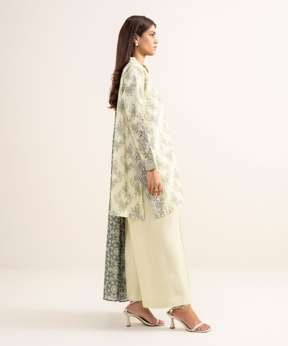 Women's Unstitched Lawn Embroidered Green 3 Piece Suit
