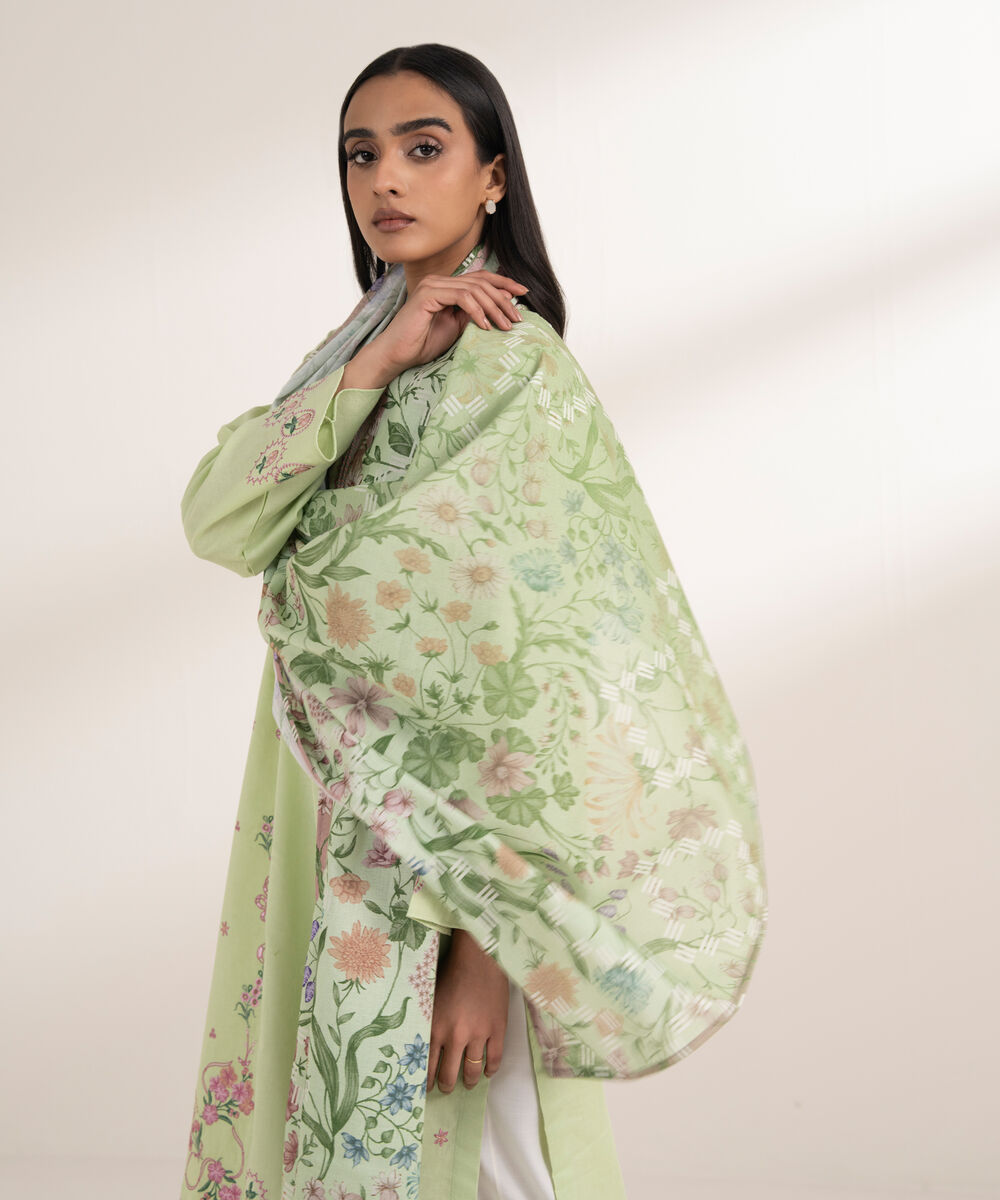 Women's RTW Khaddar Embroidered Green 2 Piece Suit