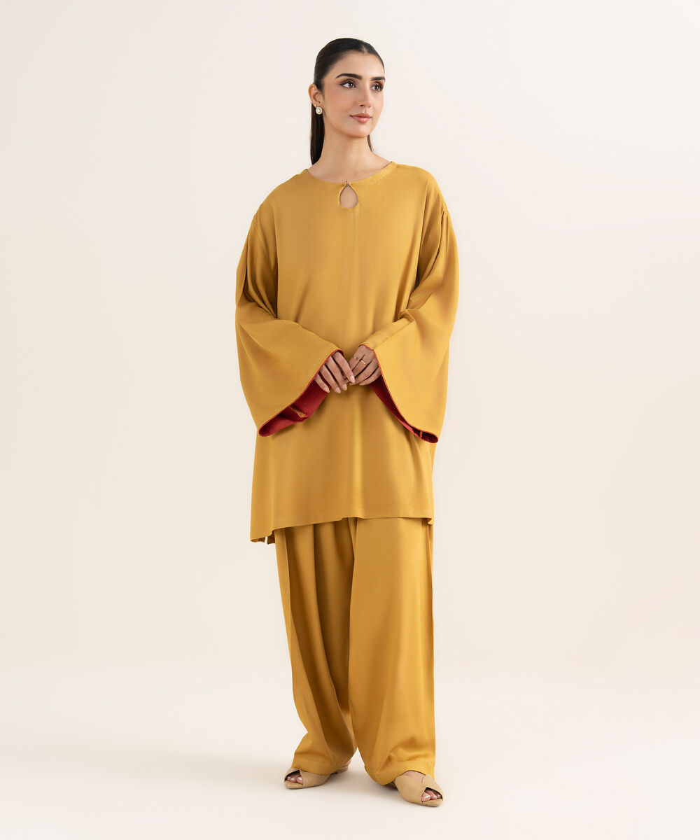 Women's RTW Bedford Solid Mustard Straight Shirt