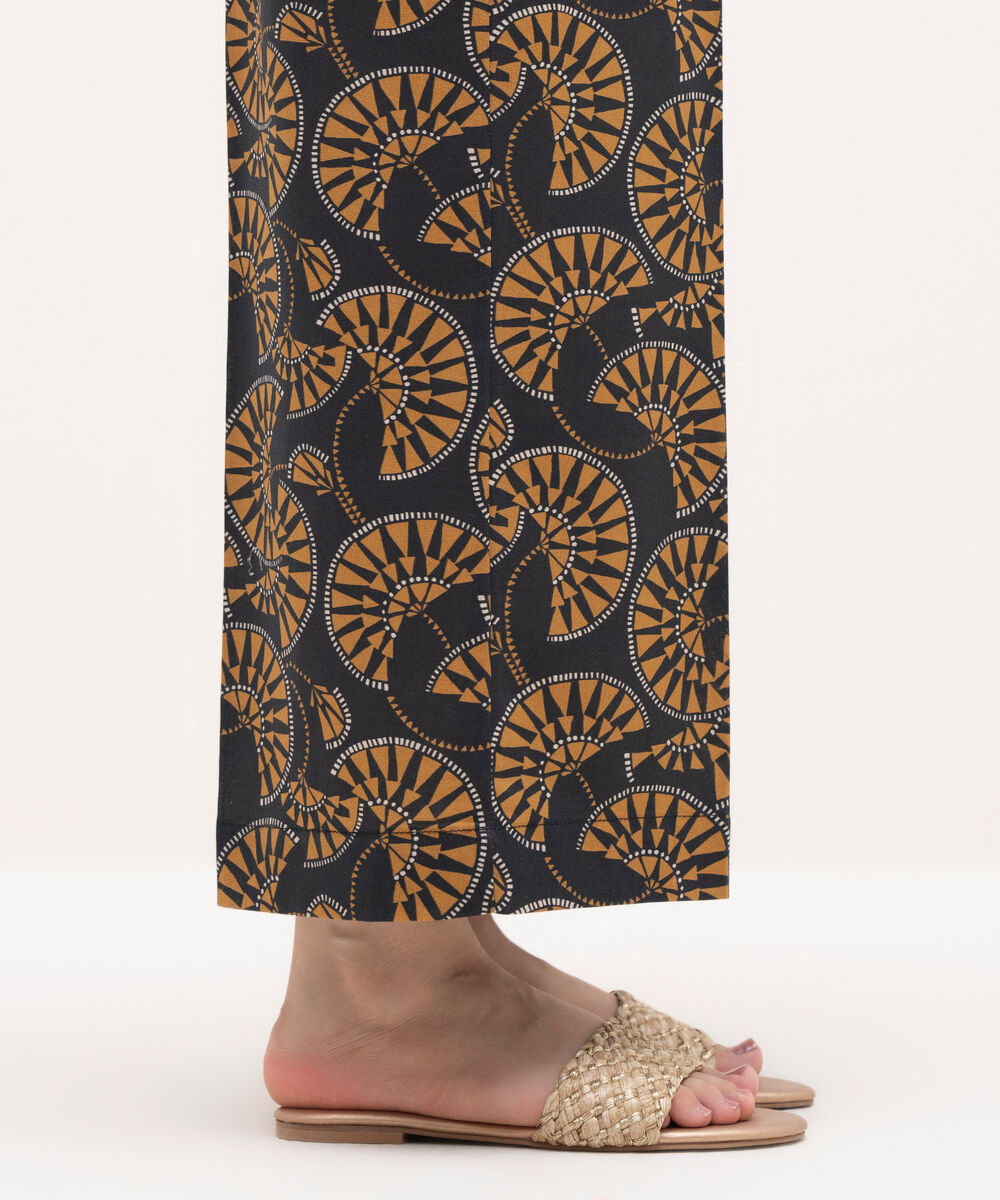 Women's RTW Cambric Black Printed Culottes