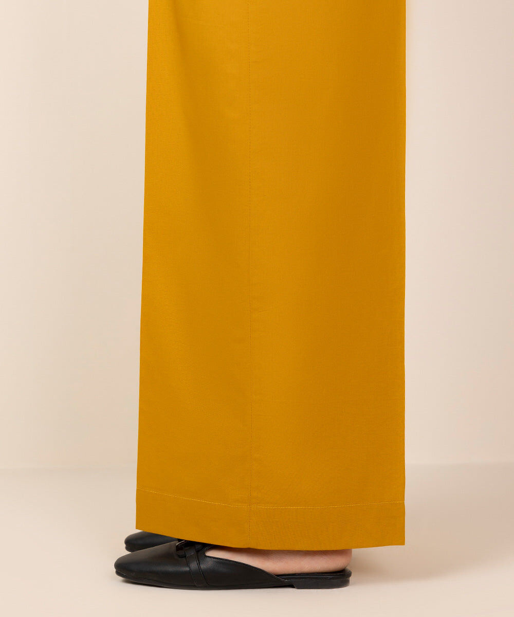 Woman - Yellow Solid Cambric Culottes
